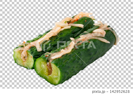 透明背景的黃瓜泡菜（oi kimchi）摳圖。 142952628