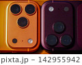 スマホ 142955942