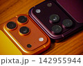 スマホ 142955944