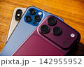 スマホ 142955952