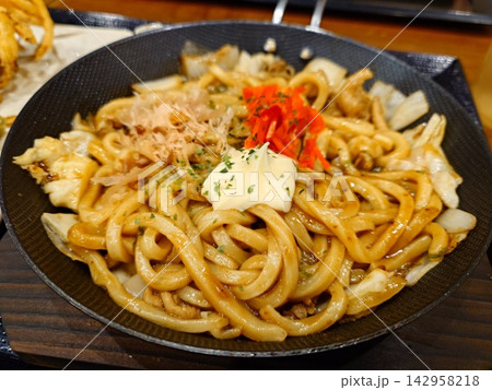 焼きうどん 焼きうどん 142958218