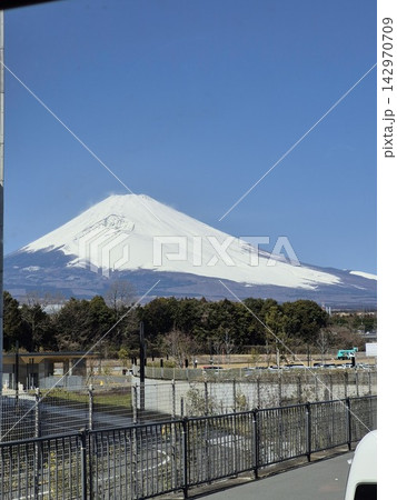 富士山 142970709