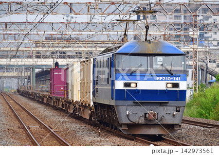 東海道本線 平塚 JR貨物 EF210-141(吹田) 東海道本線 平塚 JR貨物 EF210-141(吹田) 142973561