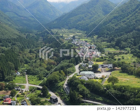 山形県山寺五大堂 142977231