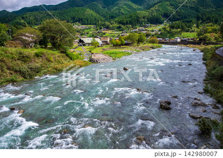 馬瀬川と農山村風景《岐阜県 下呂市 馬瀬》 142980007
