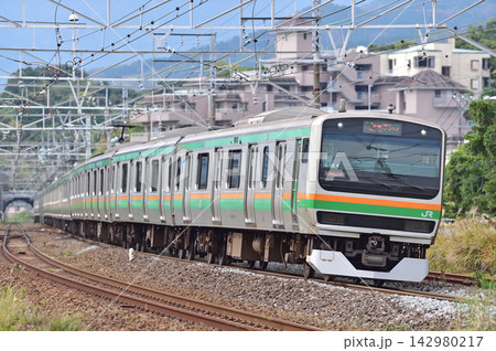 東海道本線　真鶴　JR東日本　E231系1000番台　S-19編成（国府津） 142980217