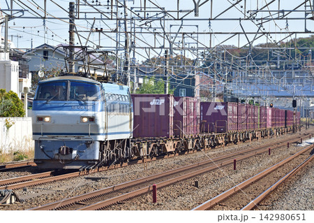 東海道本線 大磯-二宮 JR貨物 EF66-121(吹田) 東海道本線 大磯-二宮 JR貨物 EF66-121(吹田) 142980651