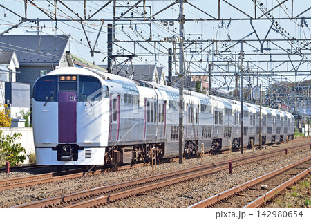 東海道本線 大磯-二宮 JR東日本 215系 NL-1編成(国府津) 回送 東海道本線 大磯-二宮 JR東日本 215系 NL-1編成(国府津) 回送 142980654