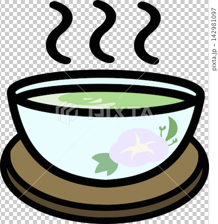 圖中是盛在花紋茶杯中的綠茶。 142981097
