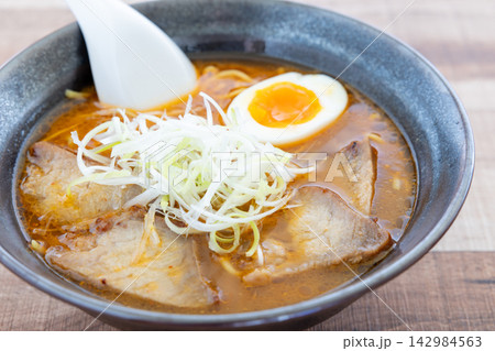 おいしい味噌チャーシュー麺 おいしい味噌チャーシュー麺 142984563