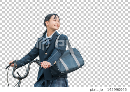 Junior high school students, high school students, and high school girls in uniform commuting to school, going to school, and leaving school by bicycle 142990966
