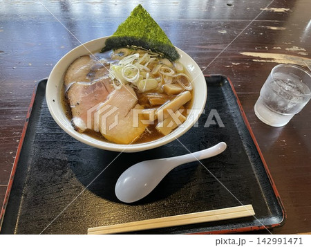山形のこってり醤油ラーメン 142991471