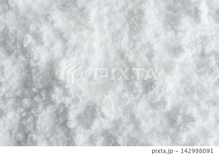 Creatine monohydrate powder texture 142998091