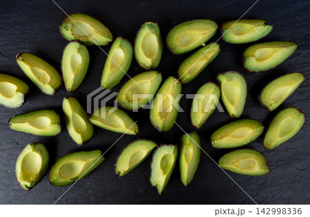 Hass Avocado, Whole Sharwil Fresh Alligator Pear 142998336