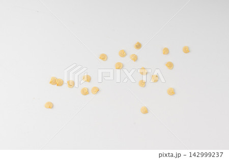 Paprika or red sweet pepper scattered seeds Paprika or red sweet pepper scattered seeds 142999237