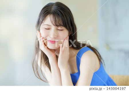 若い日本人女性のポートレート 143004197