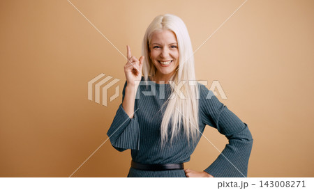 Blonde woman having a new idea or insight Blonde woman having a new idea or insight 143008271
