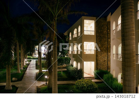 Arabic style. View of the courtyard in the Egyptian hotel at nig 143018712
