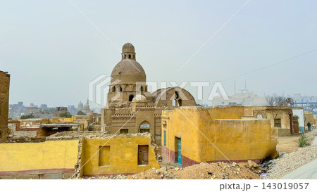 Slums and ruins in central Cairo, near the Citadel Slums and ruins in central Cairo, near the Citadel 143019057