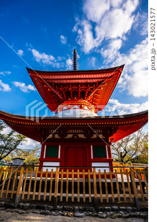 国宝・世界遺産 嚴島神社の朝風景【広島県廿日市市】 国宝・世界遺産 嚴島神社の朝風景【広島県廿日市市】 143021577