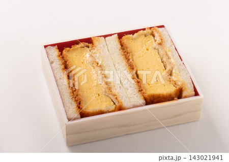 だし巻き卵 厚焼きたまご サンドウィッチ だし巻き卵 厚焼きたまご サンドウィッチ 143021941