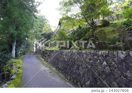 馬籠宿の永昌寺 143027608