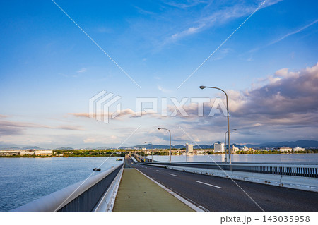 琵琶湖大橋　滋賀県大津市　守山市 143035958