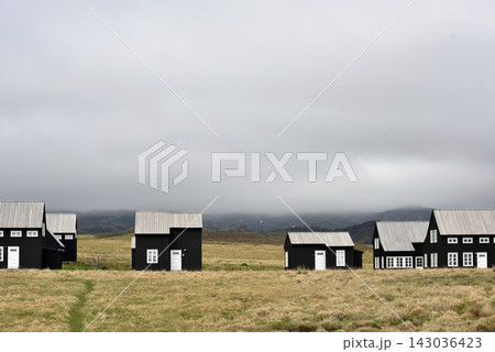 Black wooden houses in Hellnar village, Iceland 143036423