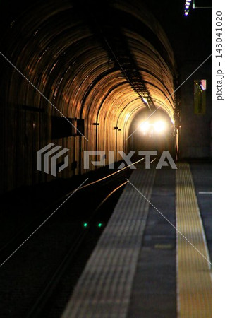 ダム湖そばのトンネル駅…野岩鉄道【湯西川温泉駅】へ『入線』 ダム湖そばのトンネル駅…野岩鉄道【湯西川温泉駅】へ『入線』 143041020