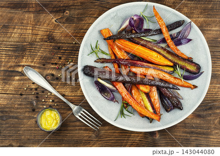 Healthy root vegetables. 143044080