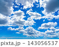 青空と雲 143056537