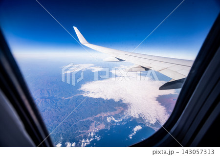 飛行機から見た風景 143057313