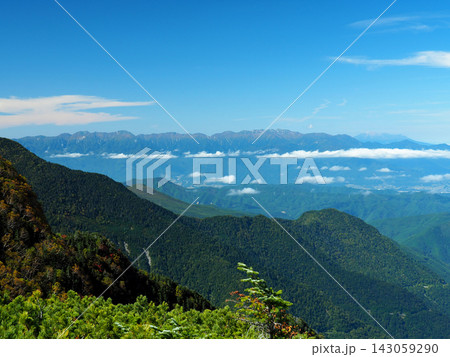 【山の風景】山梨県＆長野県・甲斐駒ヶ岳登山・中央アルプス方面 143059290