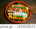 宅配の握り寿司 143059523