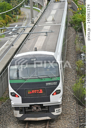 特急スーパーあずさ 長野県岡谷市 特急スーパーあずさ 長野県岡谷市 143061374