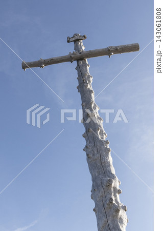 Summit cross Hinteres Hornle mountain in Bavaria, Germany 143061808