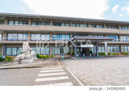 奈良県田原本町　田原本町役場庁舎 143062691