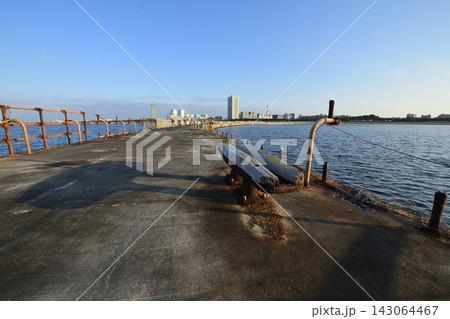 稲毛海岸の桟橋 143064467