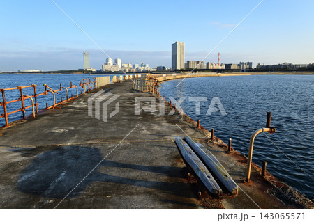 稲毛海岸の桟橋 143065571
