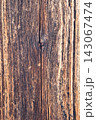 横木の木目と節のテクスチャ 143067474