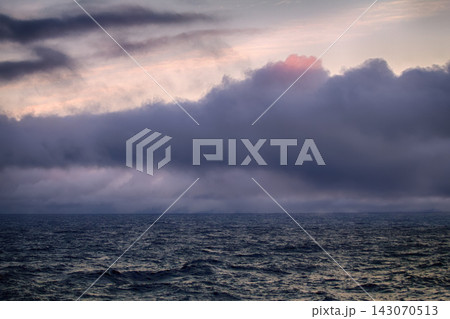 Kara sea (basin of Arctic ocean) in high Arctic Kara sea (basin of Arctic ocean) in high Arctic 143070513