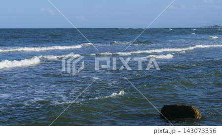 Coastal waves at the Adriatic Sea in Italy 143073356