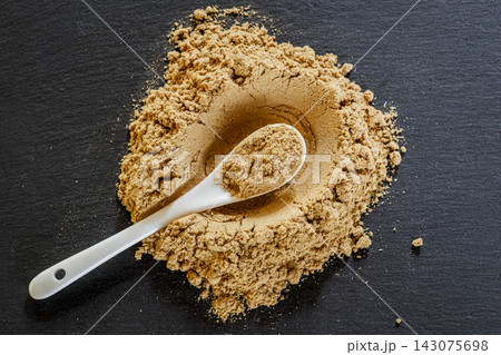 Medicinal and food maca powder Medicinal and food maca powder 143075698
