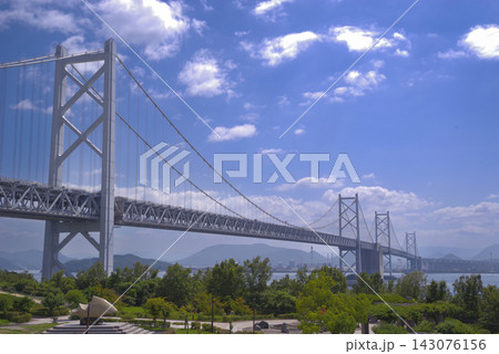 晴れた日の瀬戸大橋と青空 晴れた日の瀬戸大橋と青空 143076156