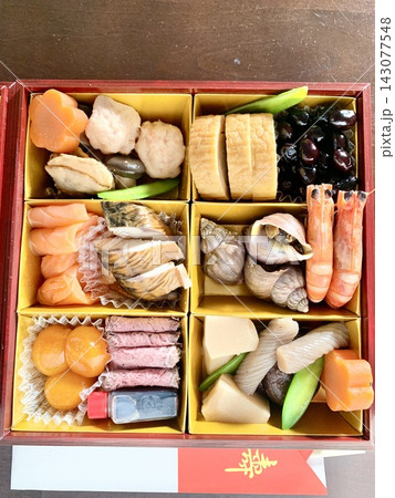 写真素材:新年のおせち料理 写真素材:新年のおせち料理 143077548