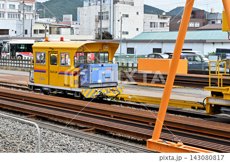 鉄道 私鉄:東武東上線 保線作業車両 小川町駅構内 鉄道 私鉄:東武東上線 保線作業車両 小川町駅構内 143080817