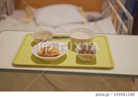 入院中の病院食のイメージ 入院中の病院食のイメージ 143081186