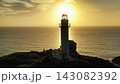 沖縄石垣島の夕陽と灯台のシルエット 沖縄石垣島の夕陽と灯台のシルエット 143082392