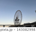 観覧車のある風景 143082998