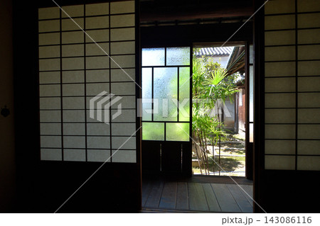 広島県 竹原市重要文化財 旧松阪家住宅 障子とガラス戸 広島県 竹原市重要文化財 旧松阪家住宅 障子とガラス戸 143086116